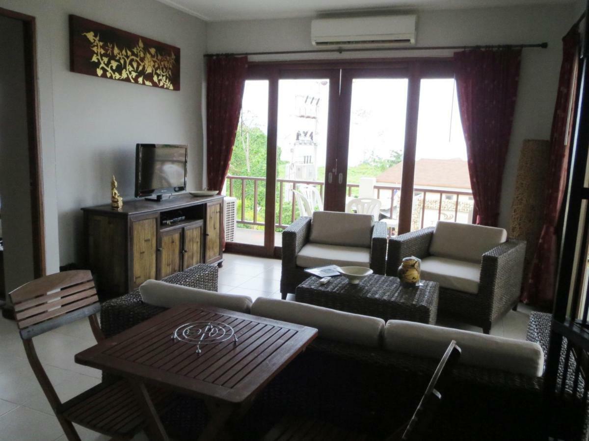 Papillon Residence Choeng Mon Екстериор снимка
