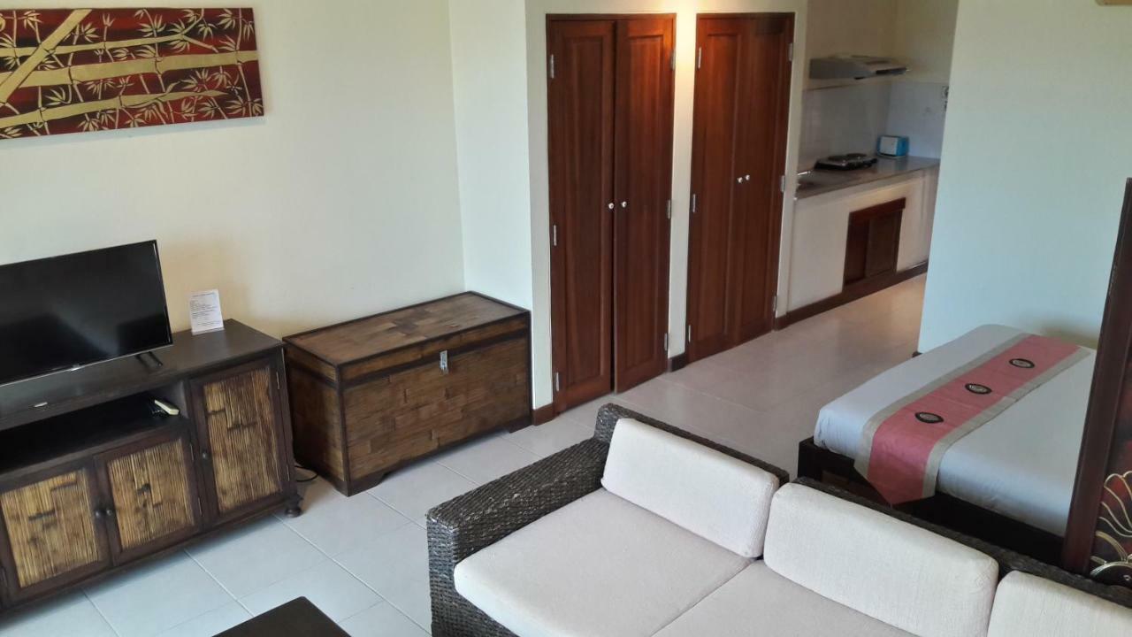 Papillon Residence Choeng Mon Екстериор снимка