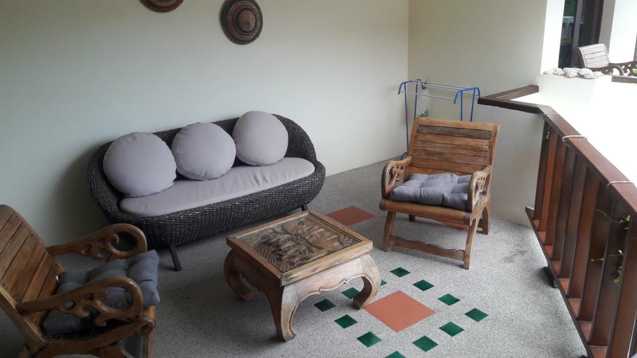 Papillon Residence Choeng Mon Екстериор снимка